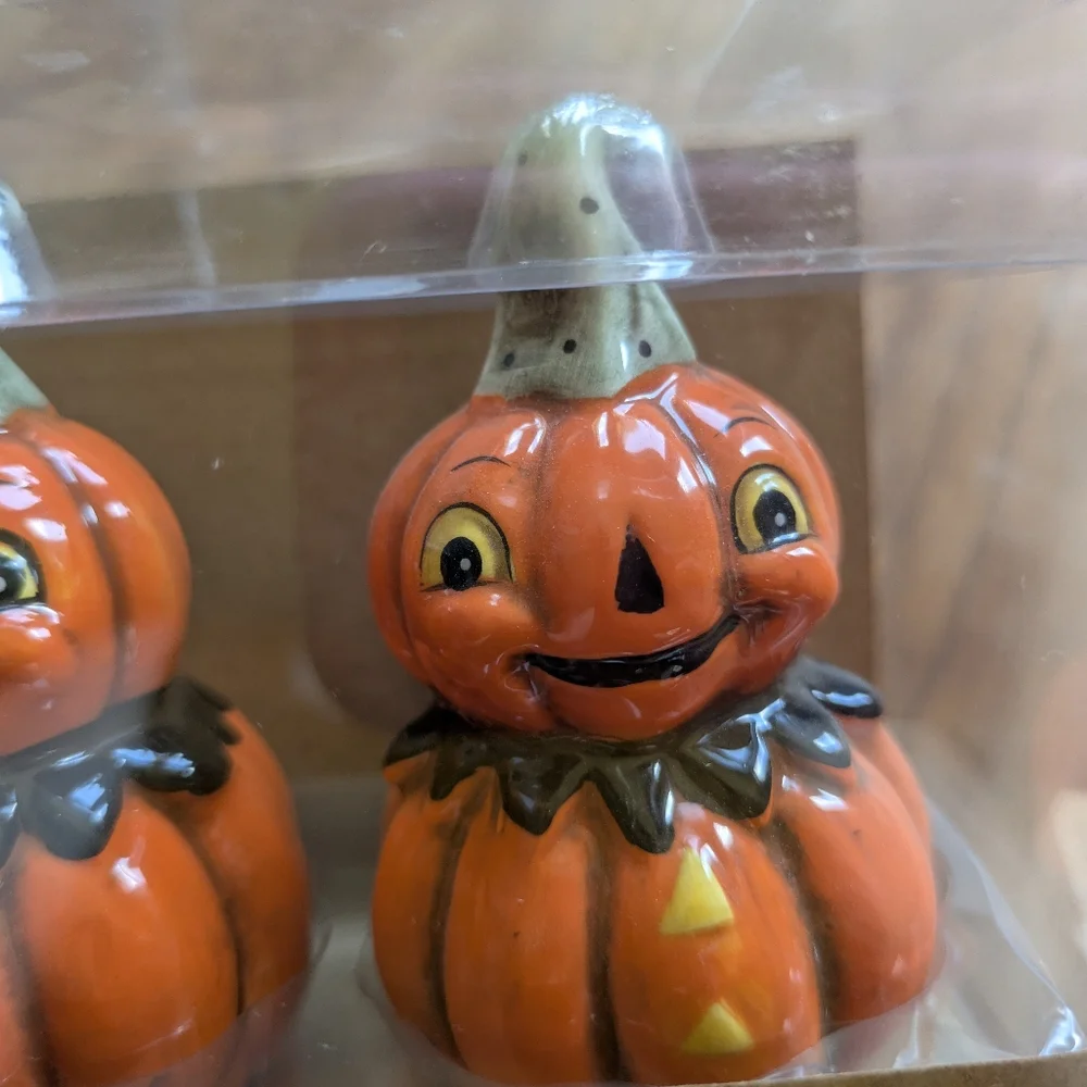 Johanna Parker Pumpkin Salt & Pepper Shakers - Orange